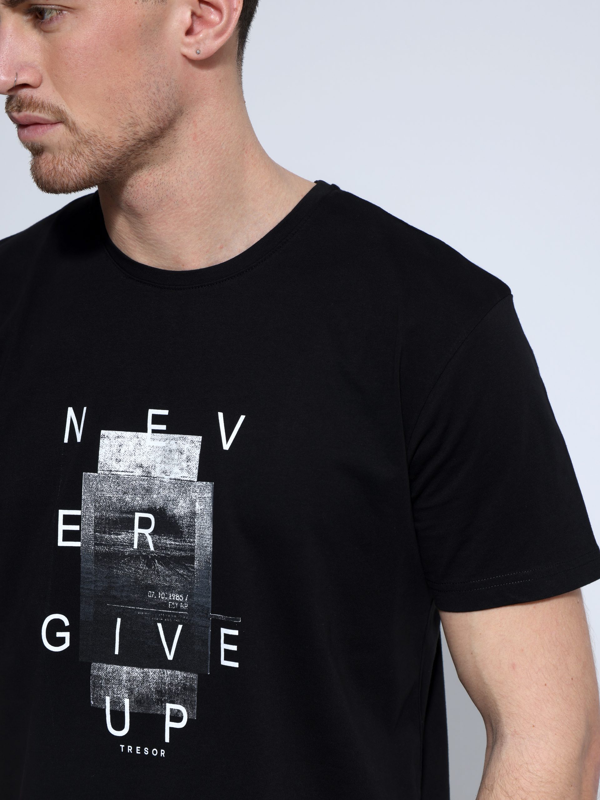 1X9A6294 Ανδρικό Βαμβακερό T-shirt ELMO 207077 Μαύρο - Image 1